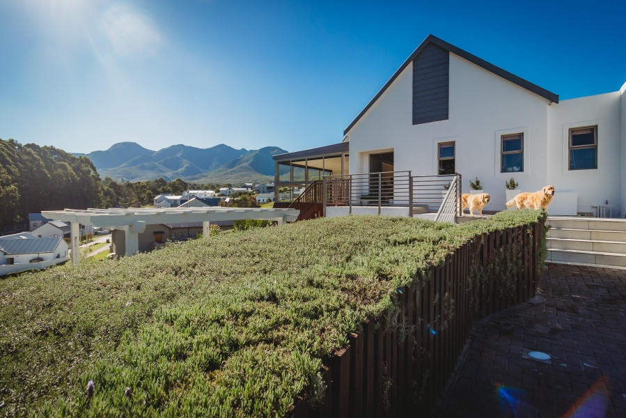 3 Bedroom Property for Sale in Mont Fleur Mountain Estate Western Cape